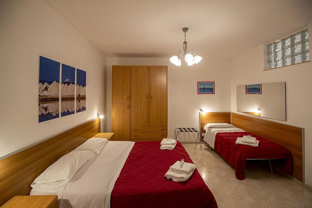 Casatrapani Hotell Exteriör bild